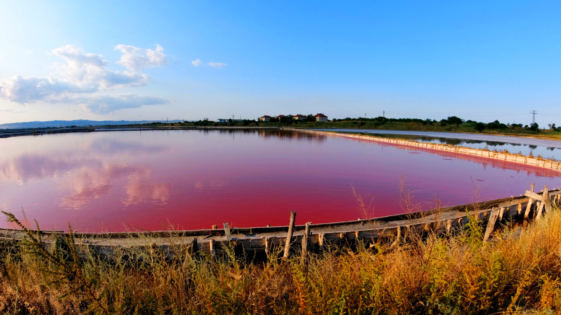 Salinele de la Burgas — bazinele cu luga